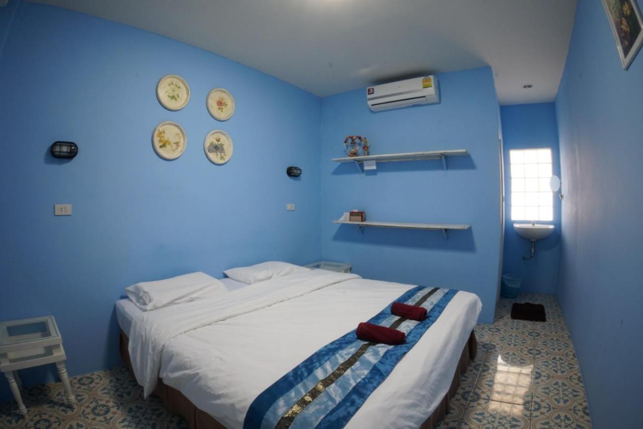 Chongrak Guesthouse Chiang Mai Extérieur photo
