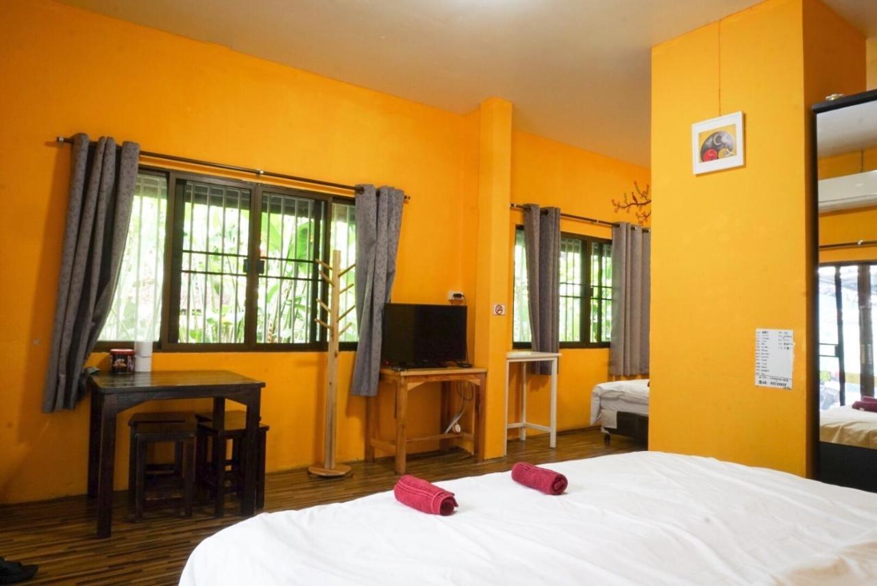 Chongrak Guesthouse Chiang Mai Extérieur photo