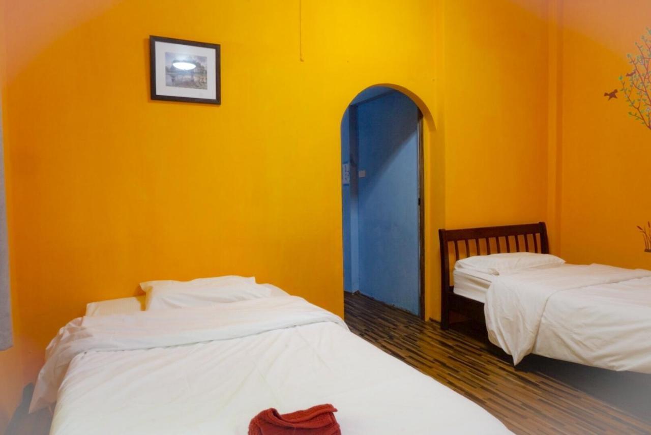 Chongrak Guesthouse Chiang Mai Extérieur photo